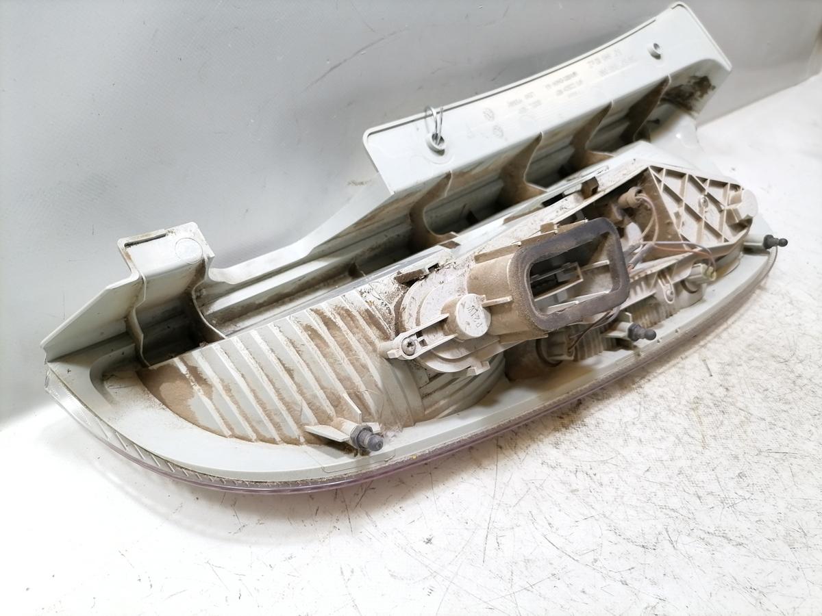 Skoda Roomster original R&uuml;cklicht R&uuml;ckleuchte Schlussleuchte rechts Bj.2007